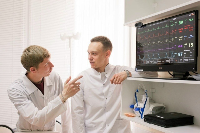 В 2025 году в медицинские учреждения региона пришли 106 мо...