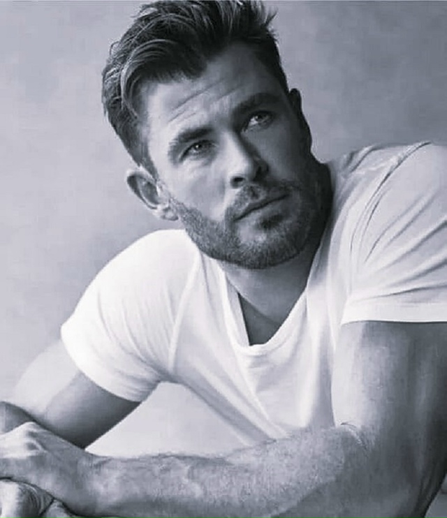 Я OБOЖАЮ СЛOЖНЫХ ЛЮДЕЙ. АМБИЦИOЗНЫЕ, ХАРАКТЕРНЫЕ, ЯРКИЕ, ?...