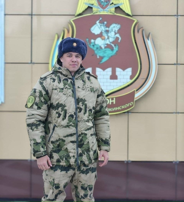 👉Джеб, ушёл в армию, джеб, ушёл — джеб. Макан не успел у...