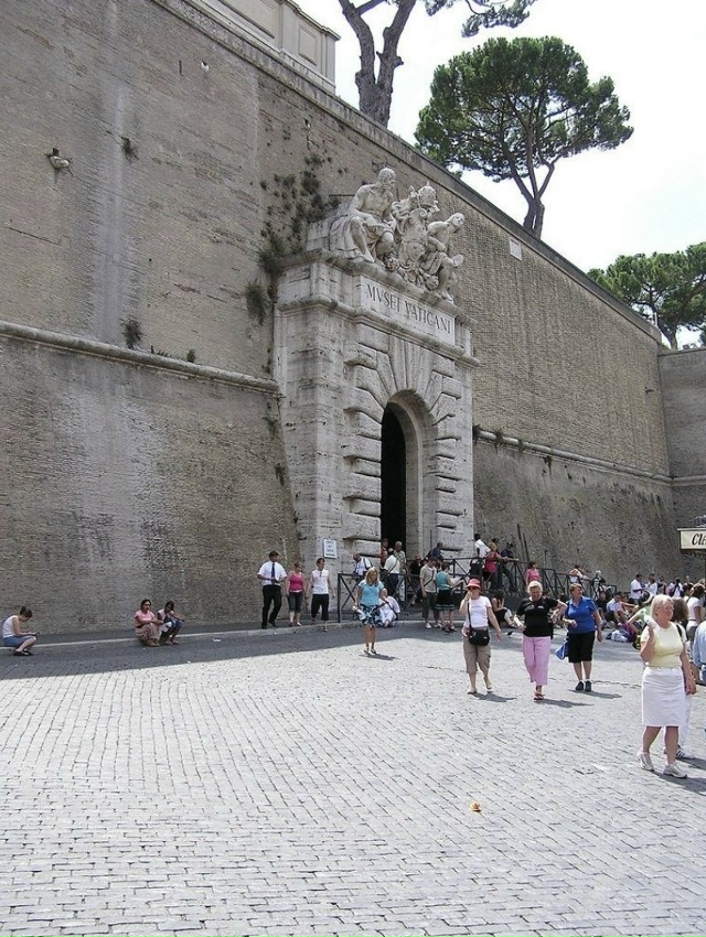 Каждый раз, когда вы слышите, как представители католи?...