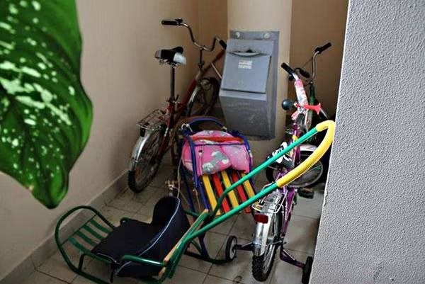 Хранение велосипедов, колясок и других предметов в под...