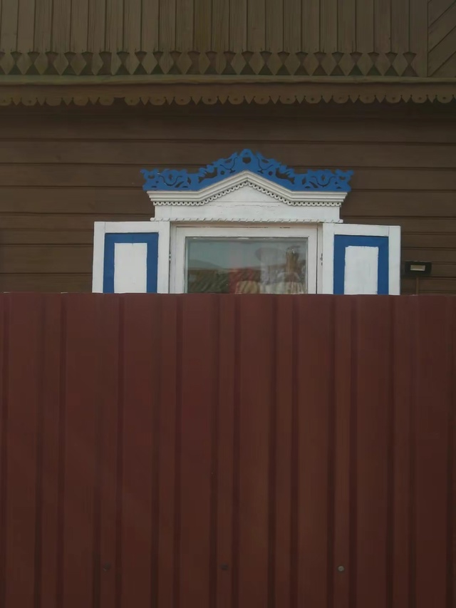 В Воронежской области кое-где ещё сохранились дома с т?...