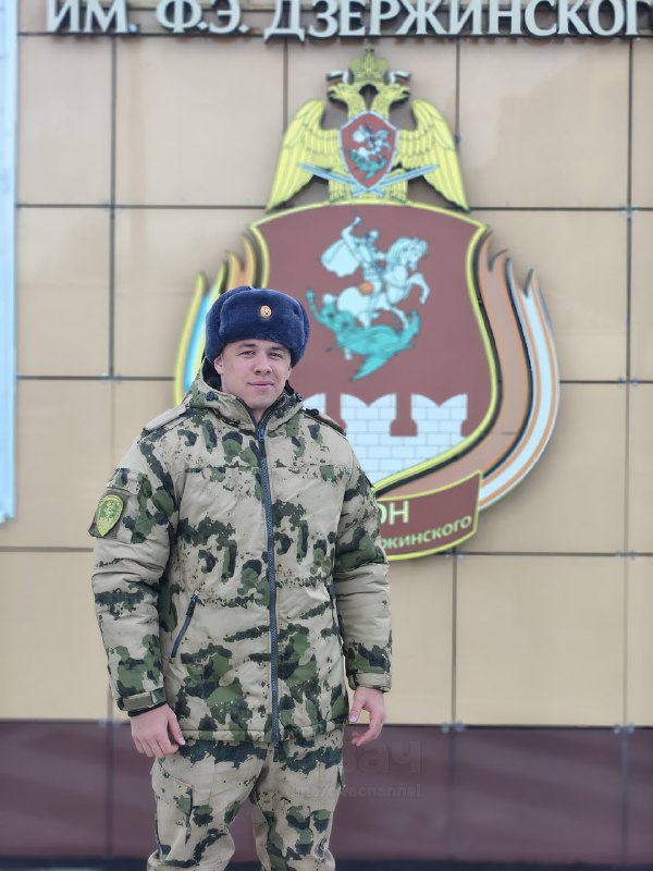 Рэпер Макан опять не пришёл в военкомат Сегодня Андрея Косолапова (настоящее имя рэпера Macan) ждал