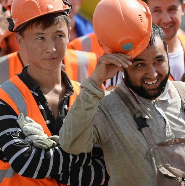 Минтруд предложил увеличить квоту на привлечение инос...