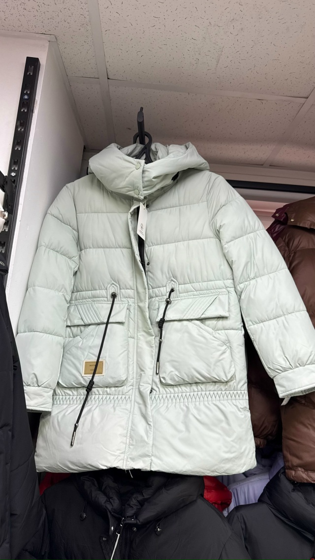 ✨Удлиненные куртки в нашем магазине ❤️
-можно надеть ...