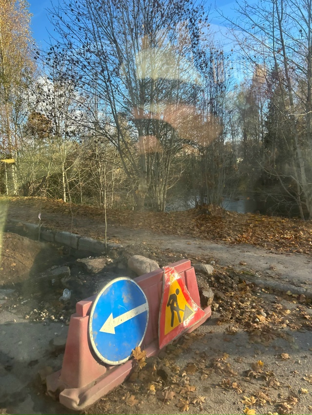 Яма- ручеек у поцелуевского моста похоже с нами теперь ...