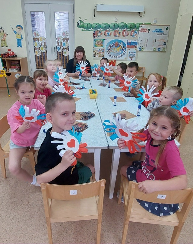 🇷🇺С Днем Государственности поздравляют можгинцев в?...