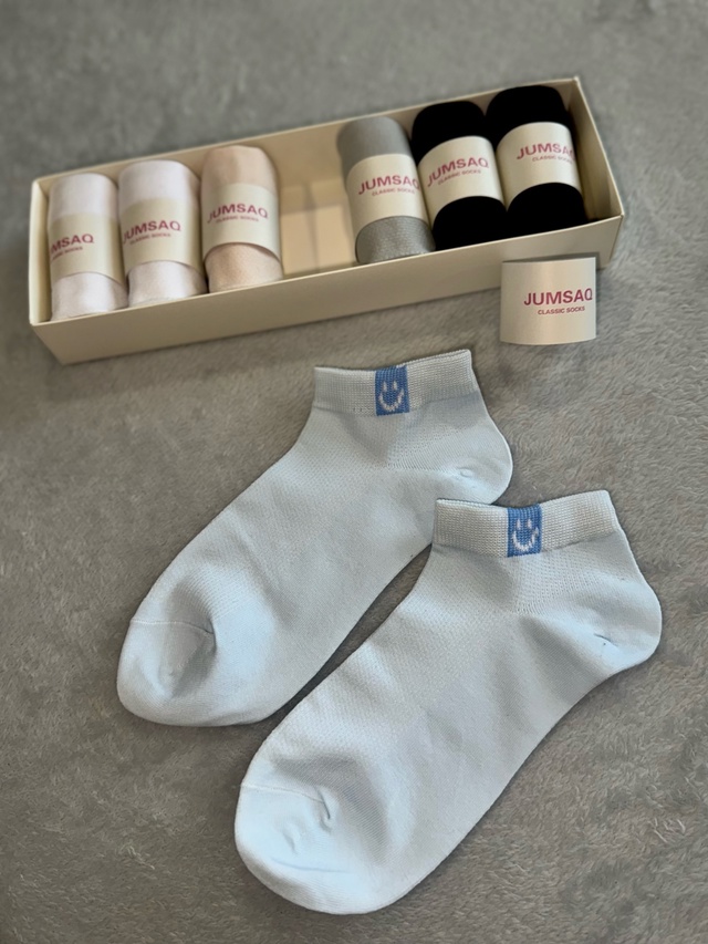 🧦 JUMSAQ — Короткие носки для неё и для него.
Стиль. Комф?...