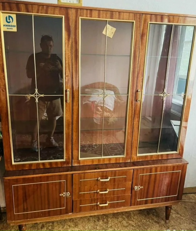 Продам мебель недорого. 89198487010