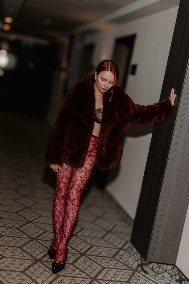 ЖЕНСКИЙ ФОТОДЕНЬ В GRAND HOTEL “MEGAPOLIS”
1 ноября суббота (ос?...