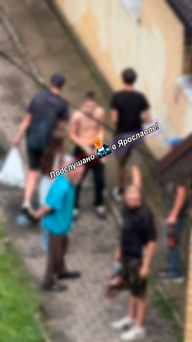 Добровольцы продолжают разбирать завалы в Брагино в с?...