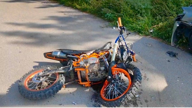 ❗️14-летний водитель питбайка погиб в ДТП в Курской об?...