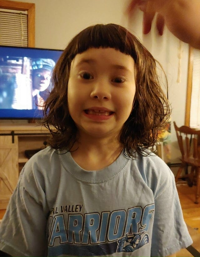 Дaже нeбольшaя ошибкa пpи cтpижке или окpaшивании можeт исп...