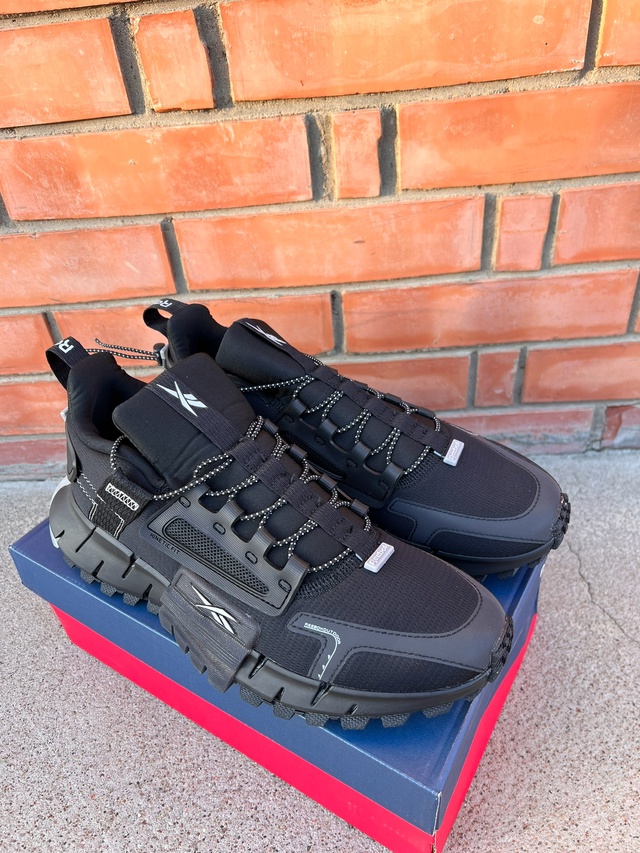 Магазин «SPORTIME»
erid: 2VtzqxV3To
?г.Заозёрный т.ц ИМПЕРИЯ 2 эт?...