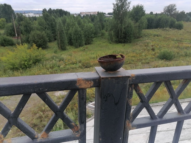 Прогулялись по мосту он ведь новый вроде? Или нам показ...