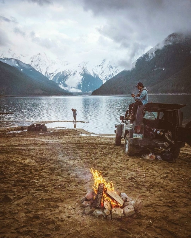 французская пословица гласит:
всю первую половину жи...