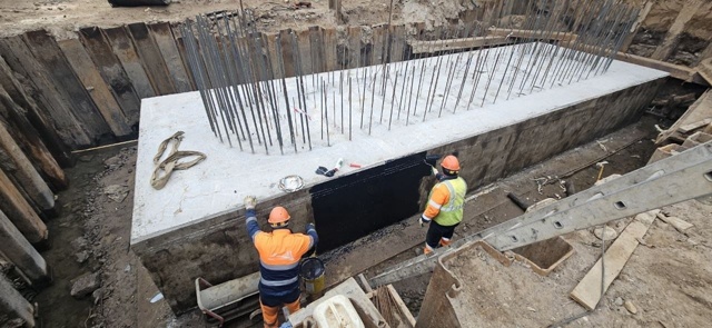 ⚡️На мосту через Вель началась забивка свай 👍
Старт?...