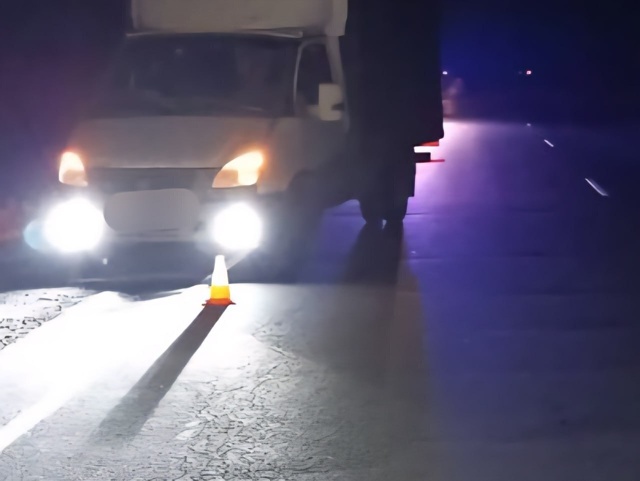 На трассе Орск - Оренбург в районе Краснощёково насмер...