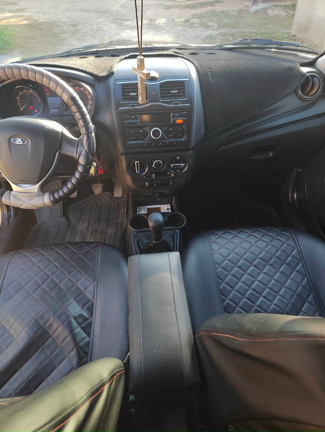 Продам свой личный автомобиль один хозяин 2022 года проб...