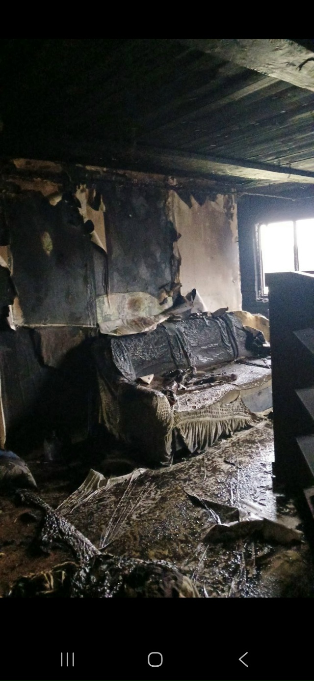 ПРОСИМ ПОМОЧЬ ПОГОРЕЛЬЦАМ Максимальный репост!!!!!!
Сег?...