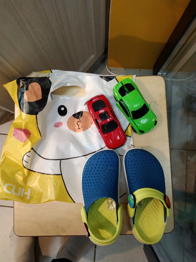 Ежедневно в 21 час по местному времени Ваши вопросы.
1⃣ ...