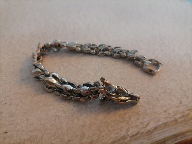 Найден на Мужества.
Писать в лс