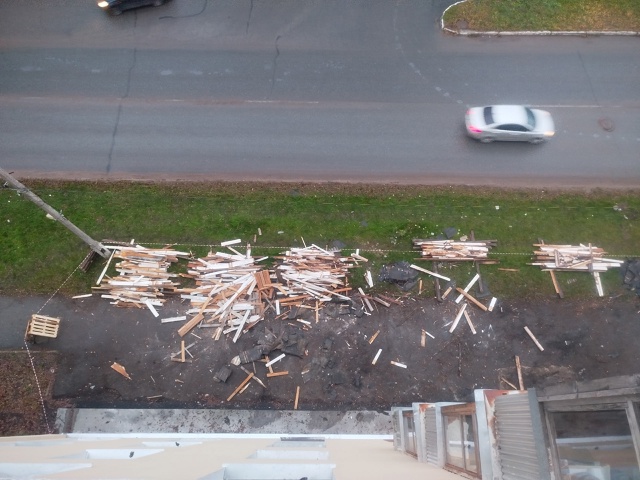 Дрова сухие бесплатно, самовывоз! Проспект Кирова 10