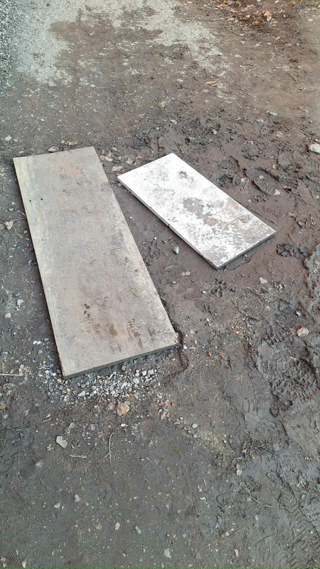 Всем привет!
Вот что творится в районе стадион. Там ход...