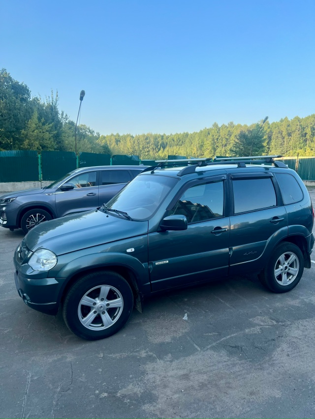 Продам
Niva Chevrolet
2015г.в.
Пробег 180 т.км.
Цена 650 т. руб.
Тор?...