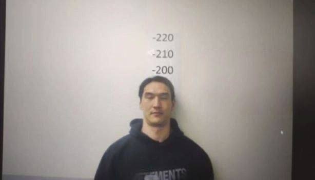 Нурлану Сабурову запретили въезд в Россию на 50 лет — запрет вступил в силу 30 января.
Данное решен