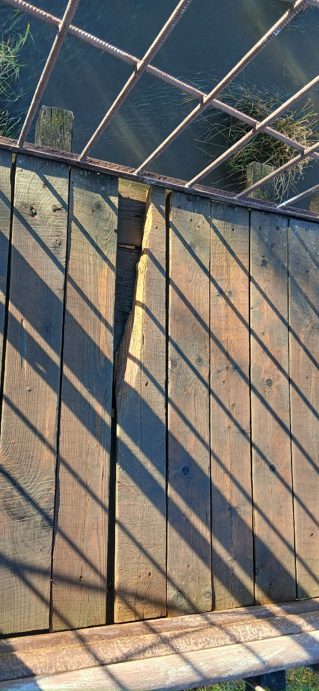 Анон.
Абинском видно не кто не занимается. Администрац?...