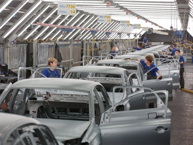 ⚡️Volkswagen на грани разорения!
Из-за нехватки 11 миллиард...