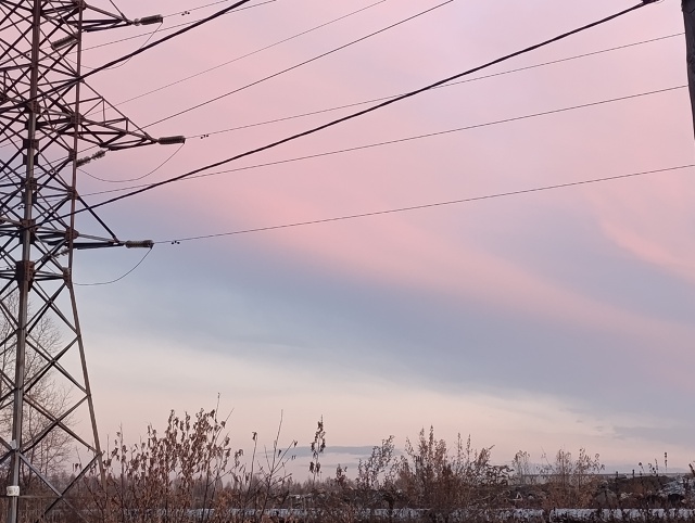 🙏Вчерашний закат между Челябинском и Копейском 🇷🇺