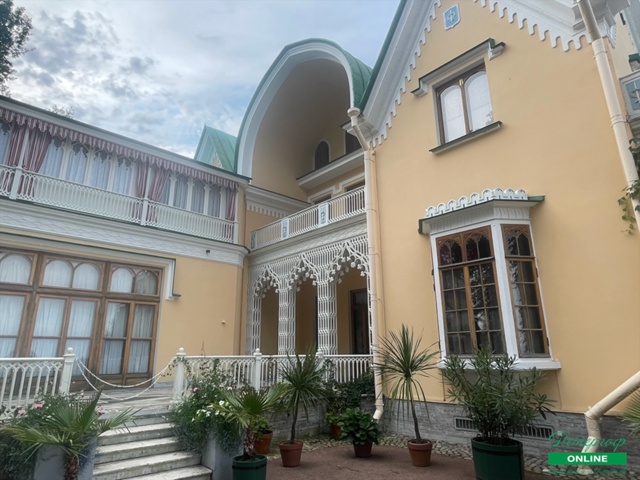 Дворец Коттедж