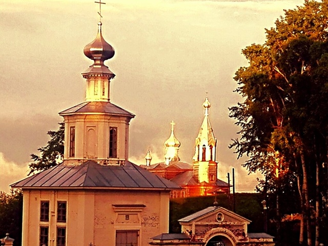 ХРАМЫ САМОГО ДРЕВНЕГО ГОРОДА УРАЛА.
г. Ч Е Р Д Ы Н Ь.
Фот...