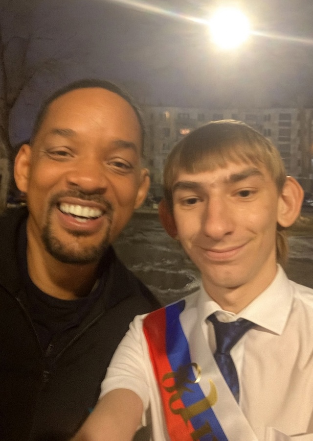 😄 Когда всю ночь бухал, а с утра открываешь галерею — ?...