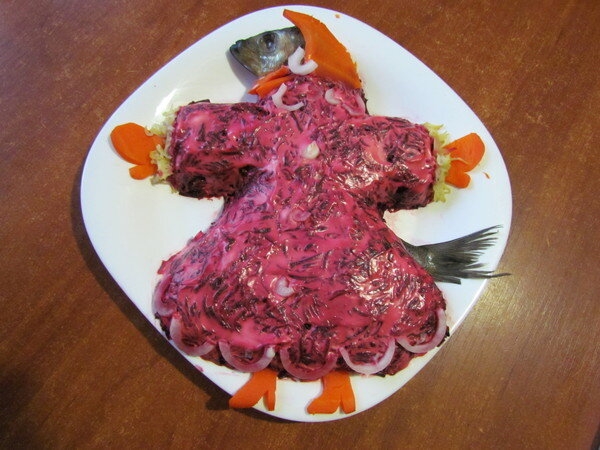 В этом году сет из трех новогодних салатов домашнего п?...