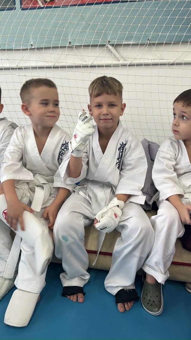 Когда восходит солнце над городом Гагарин— вспоминае?...