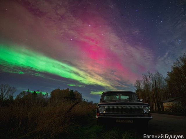 ✨Этой ночью под Тюменью наблюдали ярчайшее северное с...