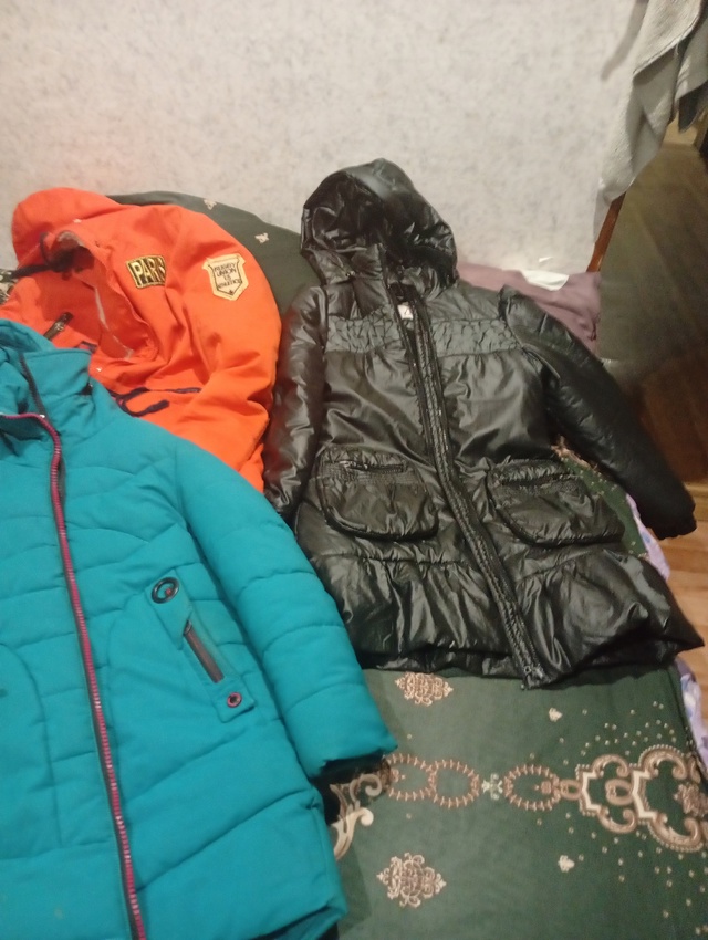 Отдам вещи для дома может кому пригодится.