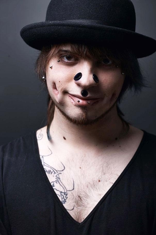 Джоэл Мигглер (Joel Miggler), известный также как Bodymoded Punky, жи...