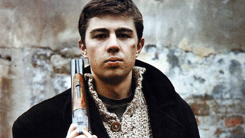 Фильм «Брат» могут ЗАПРЕТИТЬ в России — рассказали в Госдуме. По мнению депутатов, ленты Балабанова