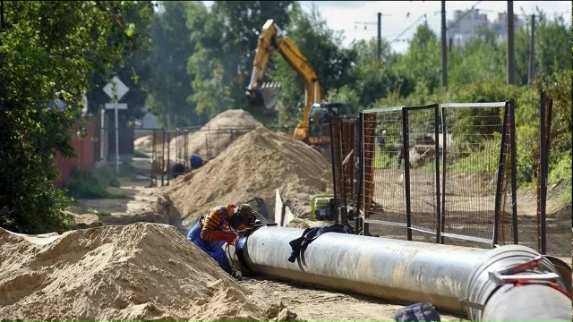Систему водоснабжения и канализацию в Стрельне спроек...