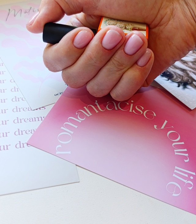 Свободные окошки ✅
💅 Маникюр + Педикюр + Ресницы — за...
