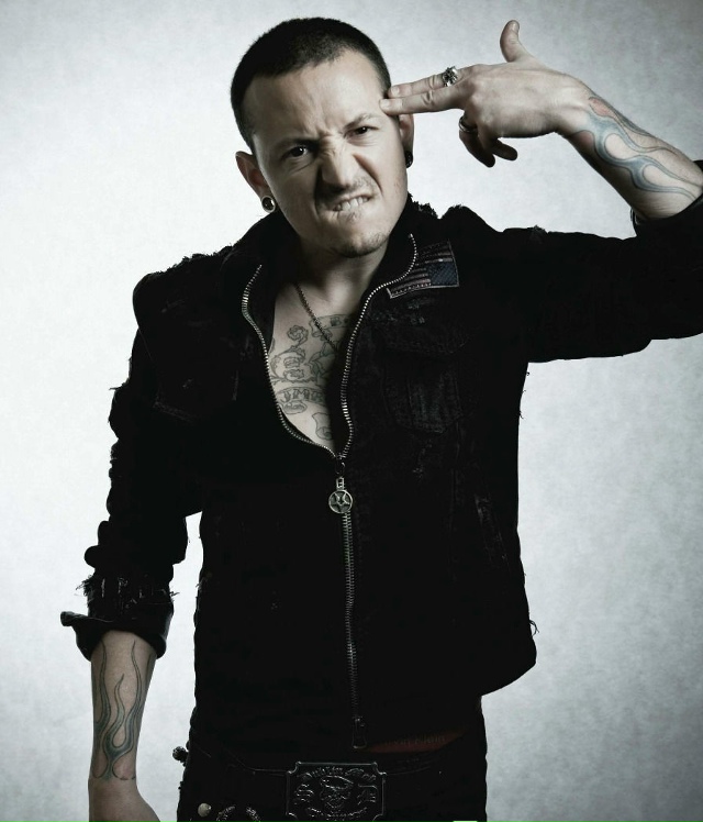 20 марта 1976 г., родился Chester Bennington (R.I.P.)