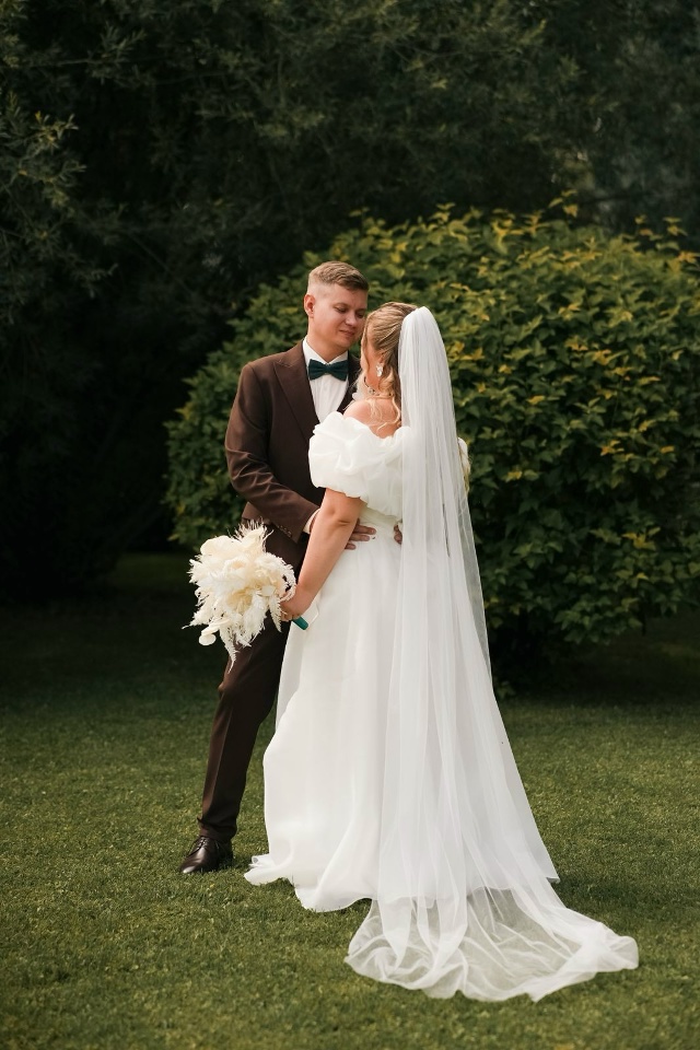 Решила тоже поделиться фотографиями с нашей свадьбы 16....