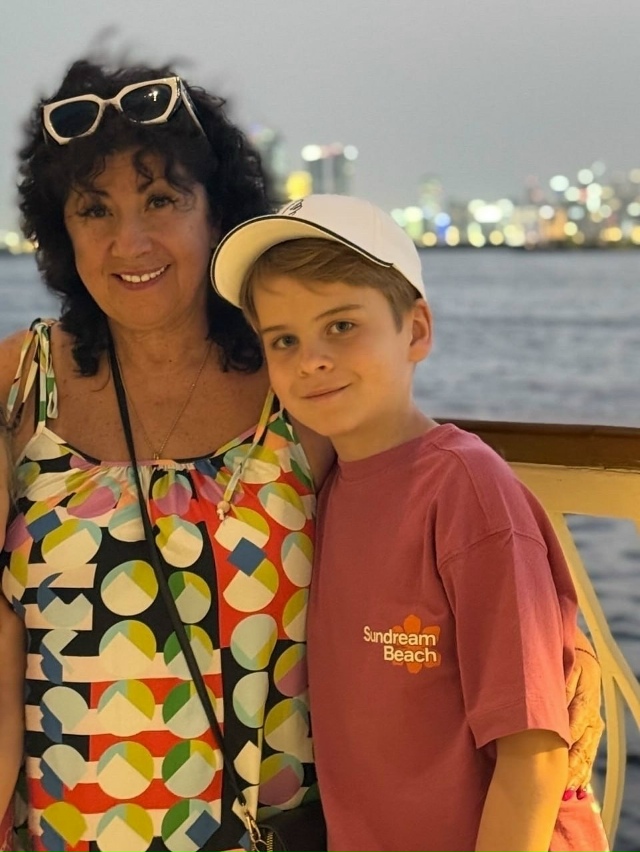 Пока весь мир праздновал Хэллоуин, у Сергея Лазарева в ...