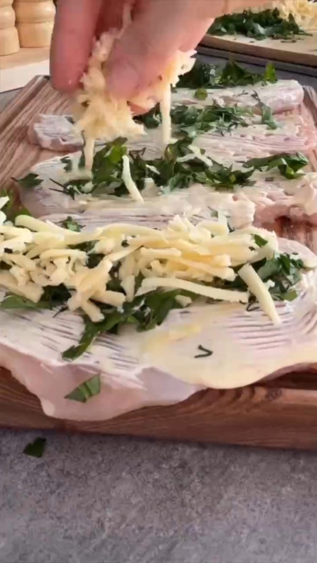 Обалденные куриные рулетики с картофелем - необычное б...