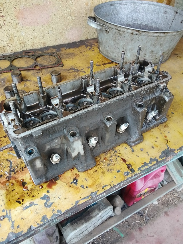 Куплю ГБЦ ВАЗ в сборе. 89223025372