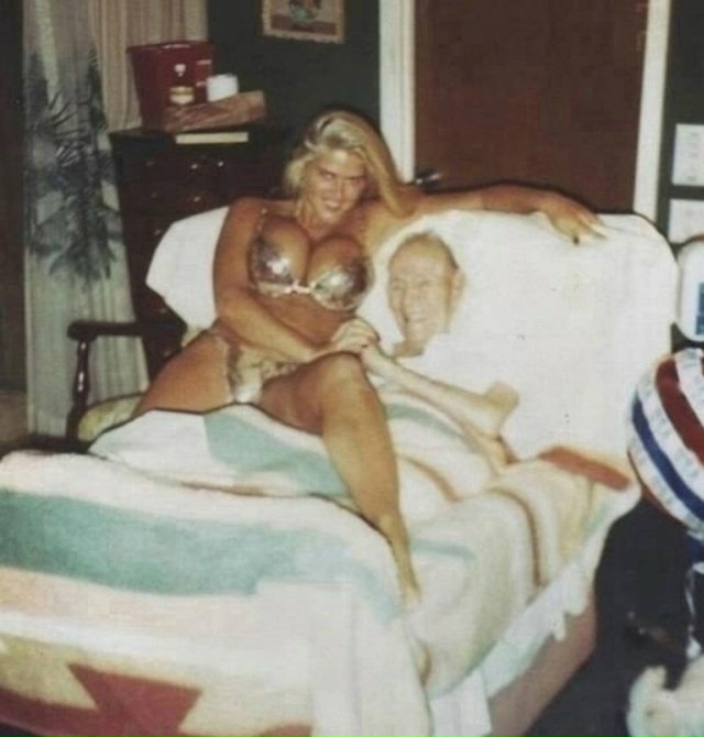 В октябре 1991 года 86-летний нефтяной король Джей Маршал?...